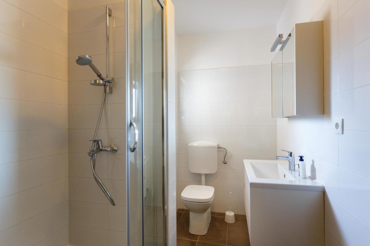 Villa Mirela Apartment Връбник Екстериор снимка