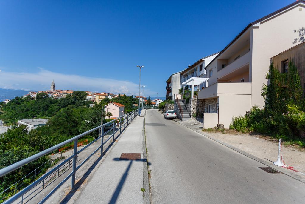 Villa Mirela Apartment Връбник Екстериор снимка