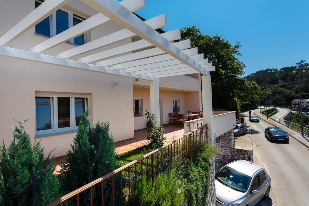 Villa Mirela Apartment Връбник Екстериор снимка