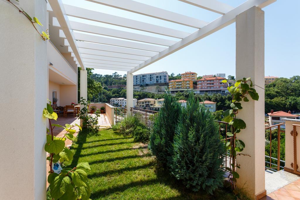 Villa Mirela Apartment Връбник Екстериор снимка